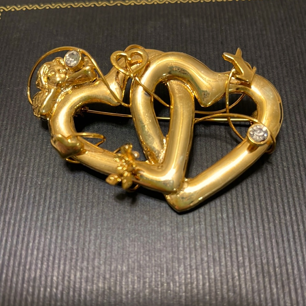 VINTAGE VALENTINES DAY DOUBLE HEART, CUPID & CRYSTAL BROOCH
